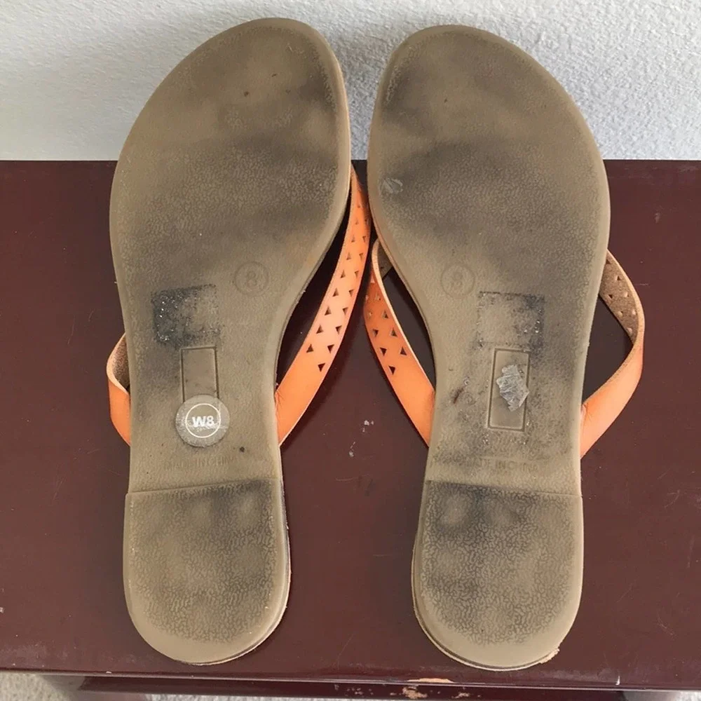 Gap Flip Flops Laser Cut Leather Straps Tan Size 8 - Picture 5 of 8